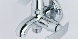 Solo-1005 Two Way Bib Cock with Wall Flange