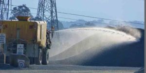 Heavy Water Dynamic Dust Suppressant