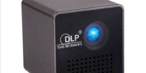 Wifi Cube Micro Projector