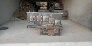 THREE SPEED GEAR (BANDHOOK MODEL) FOR AGRICULTURE MACHINE