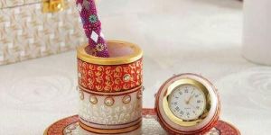 Marble Pen Stand with Clock