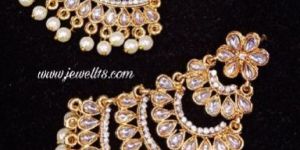 Golden Pearl Earrings