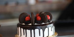 Oreo Chocolate Cake