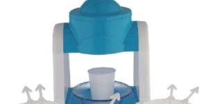 Plastic Manual Ice Gola Maker