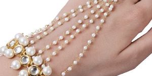 Kundan Hand Chain