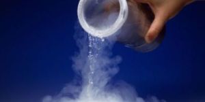 Liquid Nitrogen Cylinder