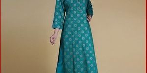Rama Green Gold Printed Kurta Set.