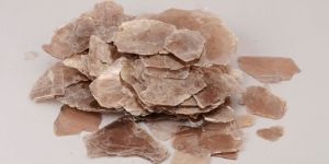 Ruby High Test Mica Scrap