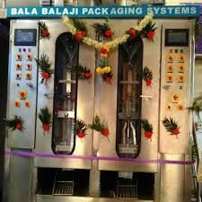 HIGH SPEED MILK PACKAGING MACHINE