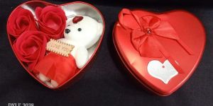 Heart Metal Box with Teddy