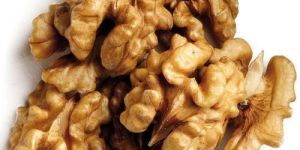 Walnut Kernels
