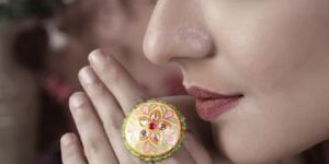 R-118 Artificial Finger Ring