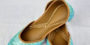 Stylish Punjabi Jutti