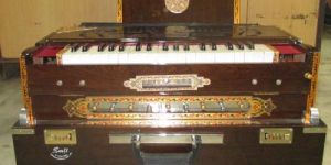 Jivan Brand 11 Scale Changer Harmonium