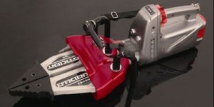 Hydraulic Battery Spreader