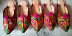 VK Udyog Leather Punjabi Jutti