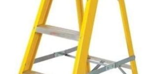Fibreglass Step Ladder