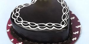 Love U Heart Shape Chocolate Cake