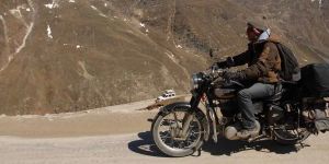 Manali Leh Manali Motorcycle Rental Services