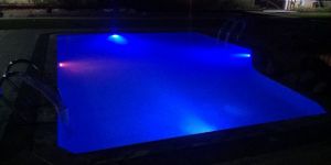 Swimming Pool Maintenance Service