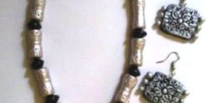 Hand Made Black Silver Terracotta Necklace Set
