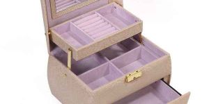 Ivory Faux Leather Jewellery Box