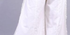 WHITE CROCHET TRIM BOTTOM