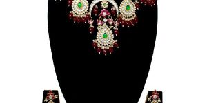 Pachi Kundan Necklace Set