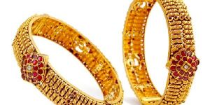 Ladies Gold Bangles