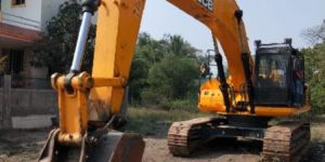 Hydraulic Excavator JCB JS 380