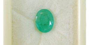Natural Emerald Gemstone