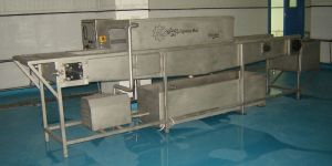 SS Shrimp Pan Defrosting Conveyor