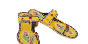 Women Colorful Genuine Leather Kolhapuri Chappal
