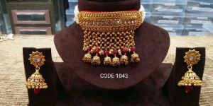 Imitation Choker Set