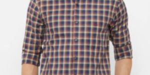 Donzell Men Blue Regular Fit Checked Casual Shirt