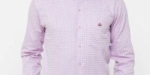 Donzell Pink Regular Fit Checked Formal Shirt