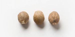 Dried Nutmeg