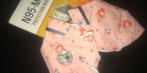 N95 FACE MASK WITH RESPIRATOR