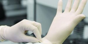 Latex Examination Gloves