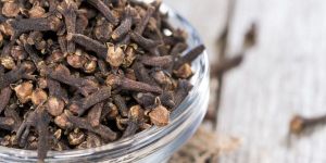 Clove Seeds