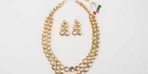 Two Line Kundan Gp Necklace Set