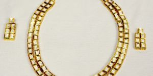 Two Line Kundan Gold Polish Necklace Set