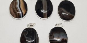 Sulemani Hakik Pendant