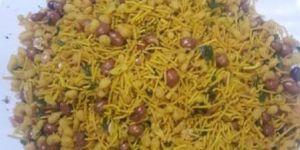 Salt Mixture Namkeen