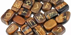 Gemstone Rune