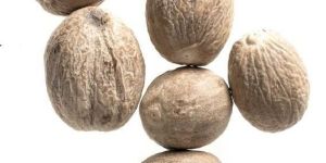 Whole Nutmeg