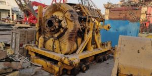 Marine Top Drive Engine