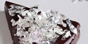 99.9% pure silver flakes