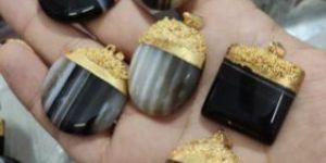 Sulemani Hakik Pendant