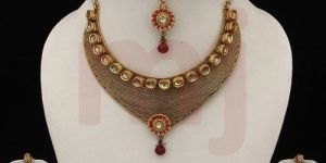 Artificial Necklace Sets